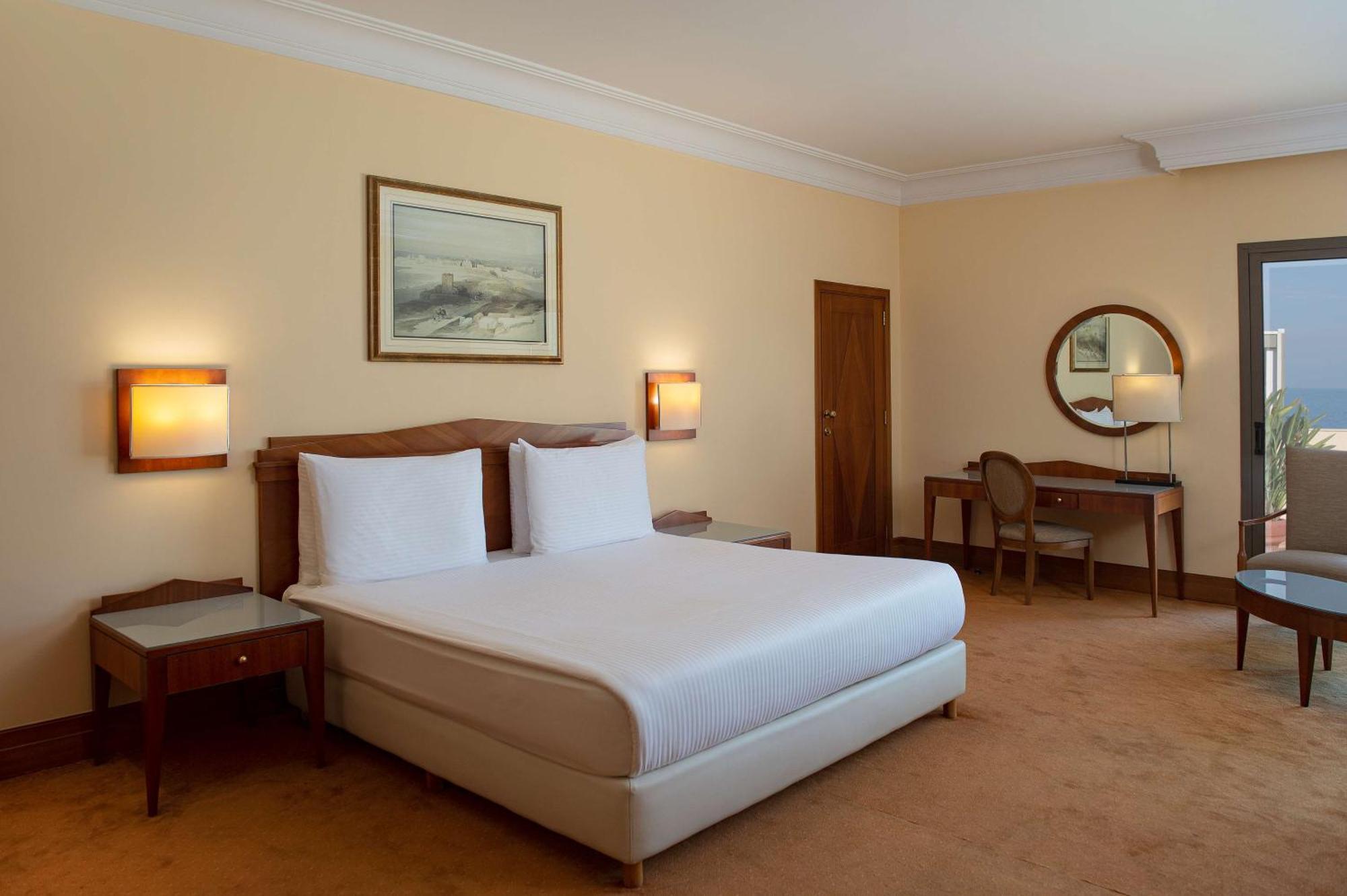 Hotel Radisson Blu Martinez